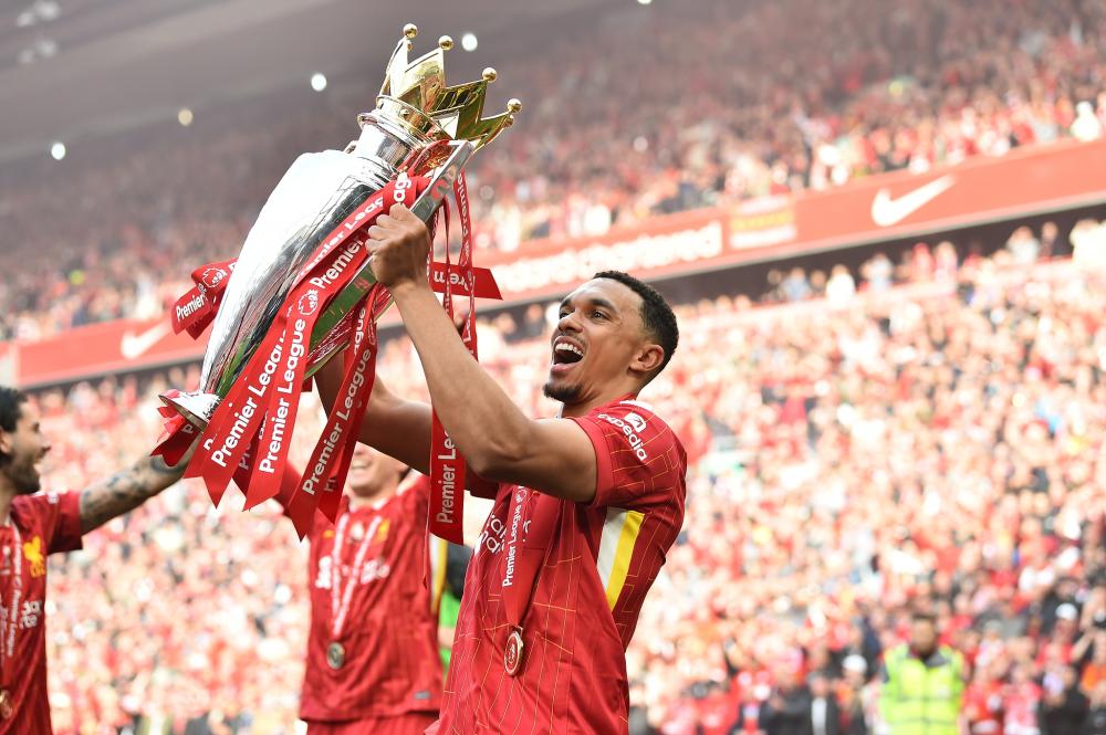 又要开轰趴了？内马尔：放假了，我要忘记足球10天，彻底放松