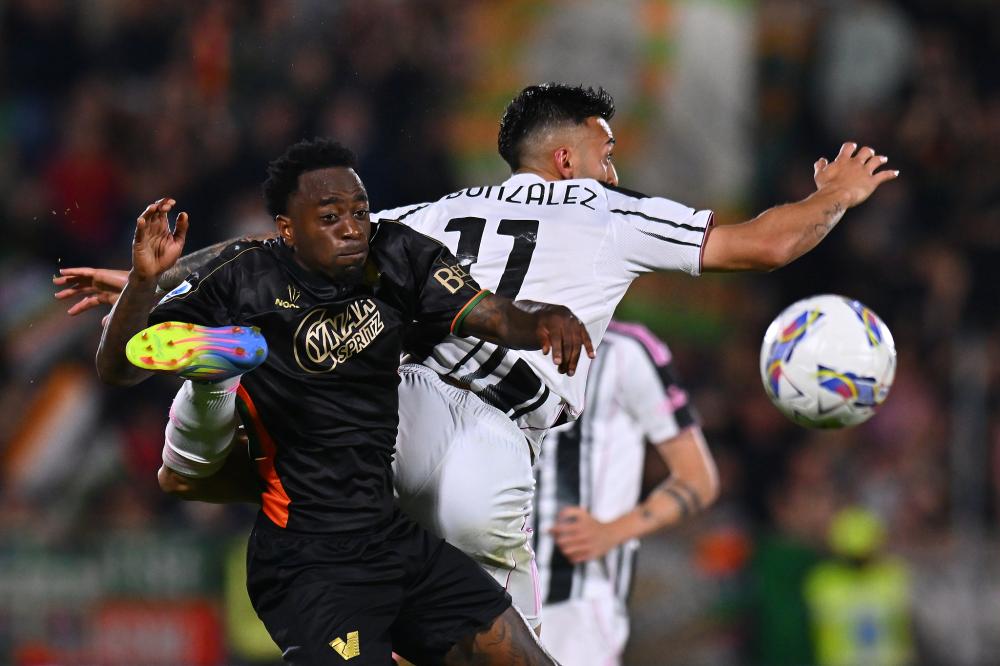 尼克斯晋级半决赛后，每位球员都能获得103000美元的奖金